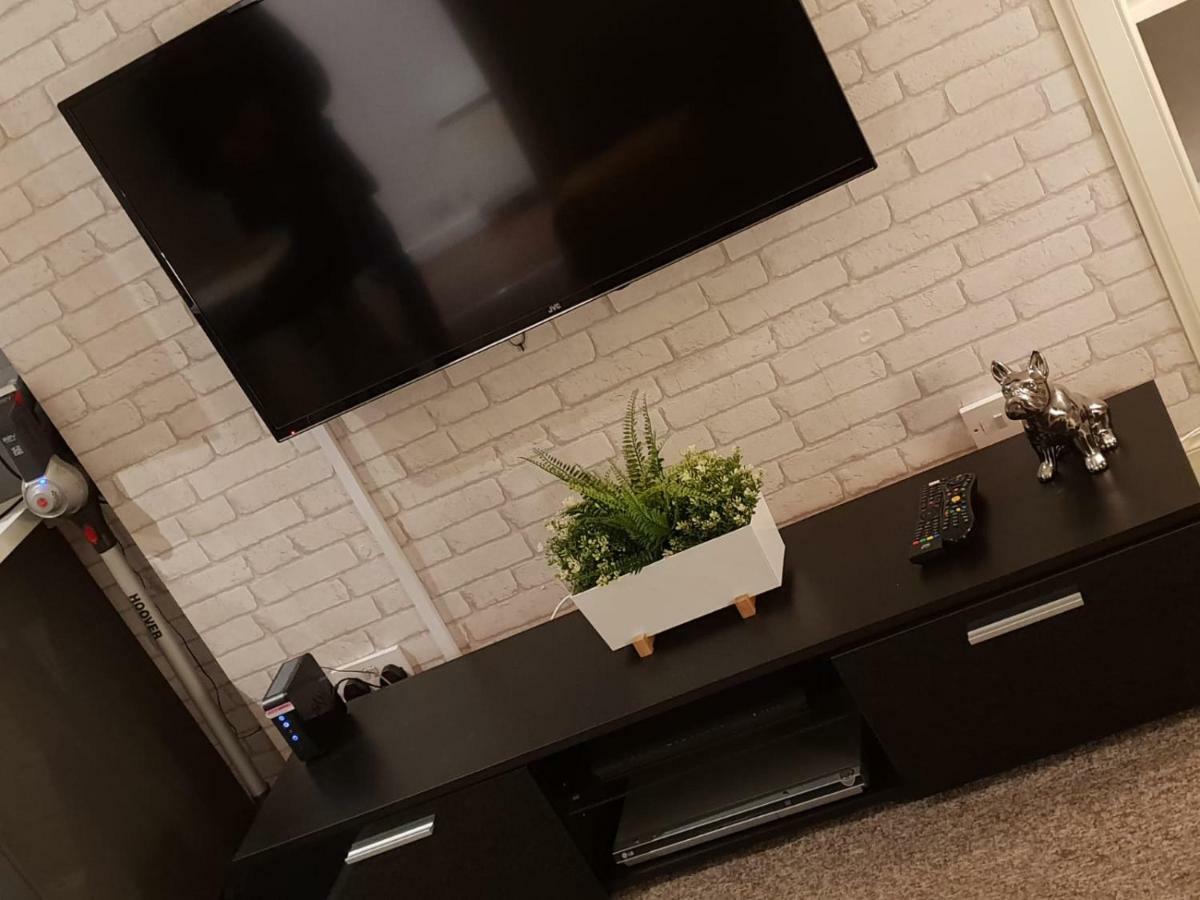 Modern Broughton - Walk To Centre And St Quarter Appartement